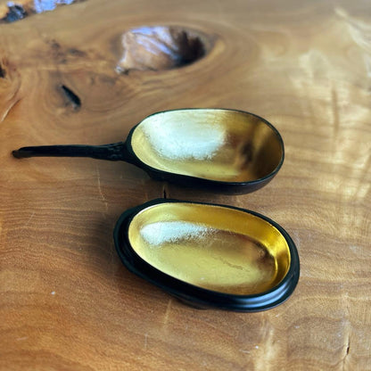 Eggplant Lacquer Incense Container Gold Interior Kogo by Takio