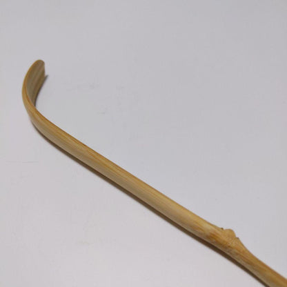 Kajitsu White Bamboo Tea Scoop - Chashaku by Sochiku with Tomobako
