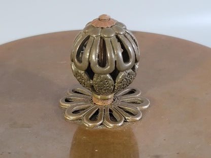 Shinnari Cast Iron Tea Kettle – Pine Landscape Relief – Masamitsu – Lotus Finial Bronze Lid – Japan