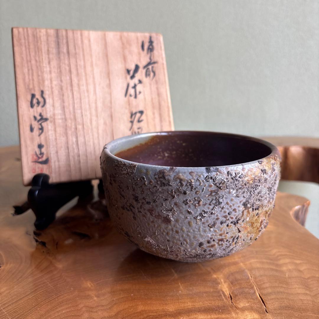 Bizen Ware Matcha Bowl by Tojo — Goma & Sangiri景色 with Signed Tomobako