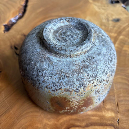 Bizen Ware Matcha Bowl by Tojo — Goma & Sangiri景色 with Signed Tomobako