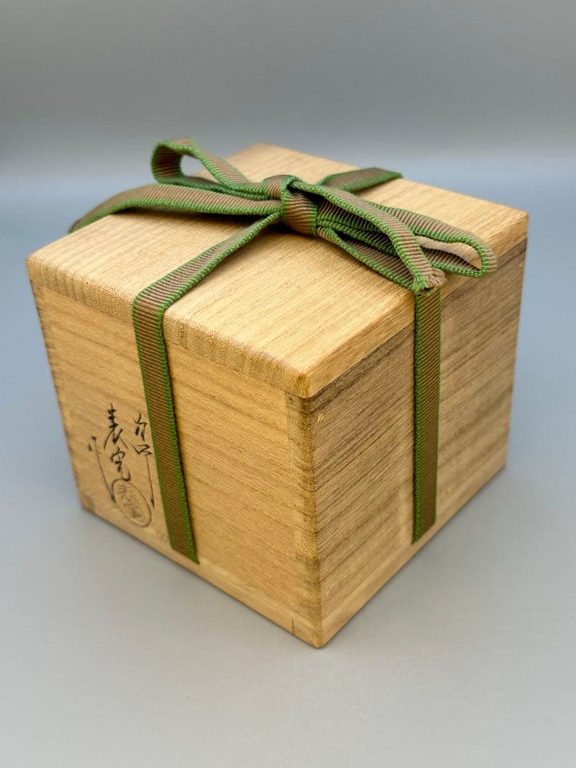 Kawase Hyokan Bamboo Grove Maki-e O-Natsume Gold Lacquer Large Tea Caddy Chikurin Tomobako
