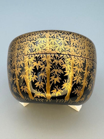 Kawase Hyokan Bamboo Grove Maki-e O-Natsume Gold Lacquer Large Tea Caddy Chikurin Tomobako