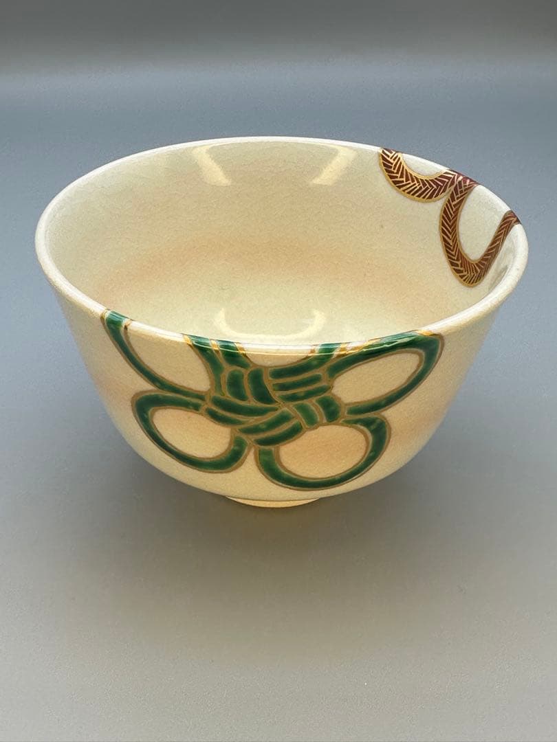 Miyagawa Koun Musubi-Ume Kyo-yaki Tea Bowl — Knotted Plum Chawan