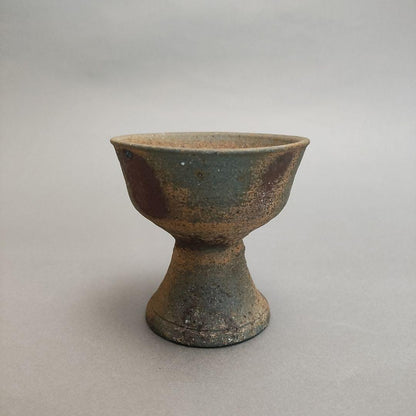 Nakazato Takashi Karatsu Nanban Bajōhai - Stemmed Sake Cup with Signed Box