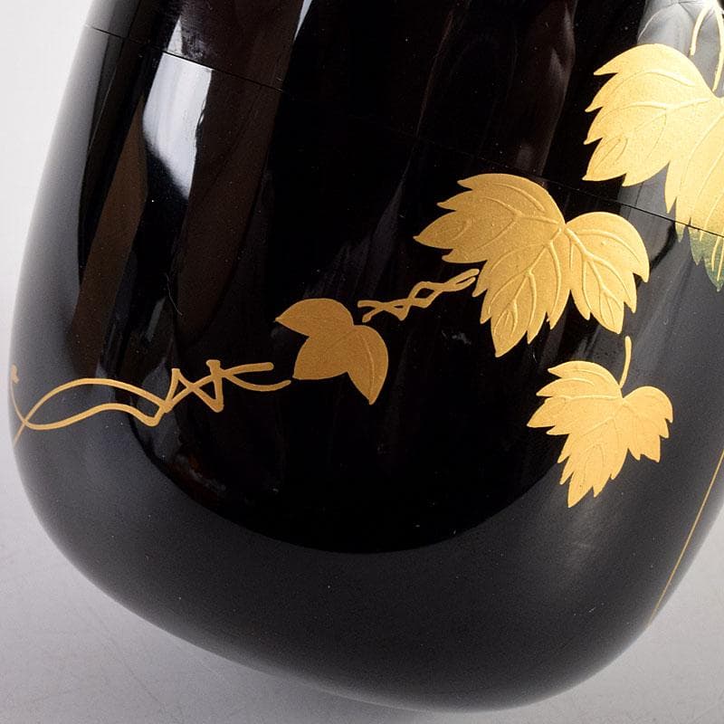 Black Lacquer Natsume by Seizan - Gold Red Ivy Maki-e Tea Caddy with Box