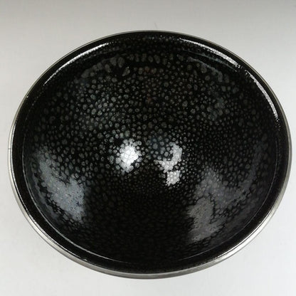 Koie Tsuyoshi Yuteki Tenmoku Chawan — Silver Oil-Spot Tea Bowl with Silver Fukurin Rim & Signed Tomobako