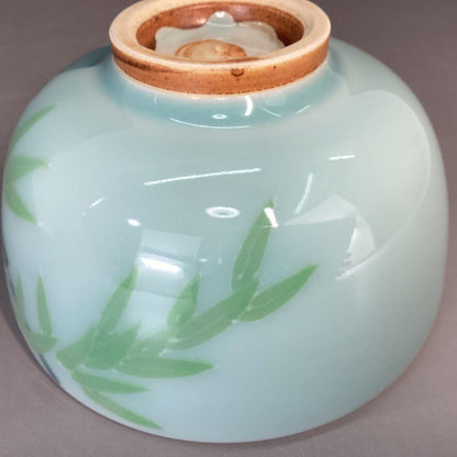 Celadon Tea Bowl Bamboo Motif Tomura Kiln Hand-Painted Seiji Chawan