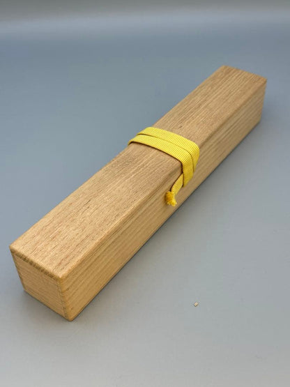 Chashaku Tea Scoop 'Suehiro' by Doun of Daitokuji — White Bamboo, Signed Tube & Box