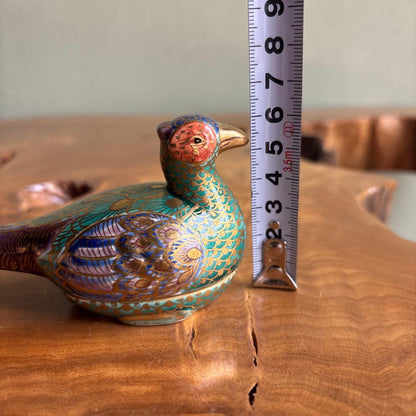 Kinrande Pheasant Kogo Incense Box by Tezuka Daiji — Momoyama-gama Kutani Style with Tomobako