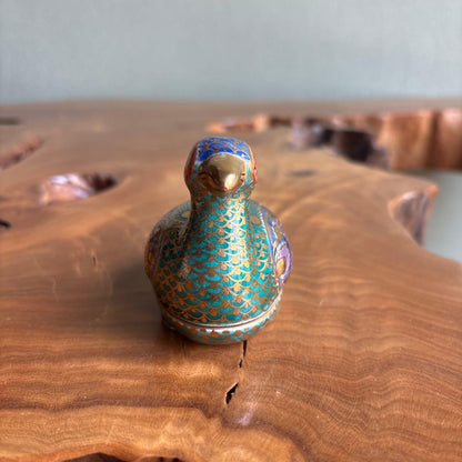 Kinrande Pheasant Kogo Incense Box by Tezuka Daiji — Momoyama-gama Kutani Style with Tomobako
