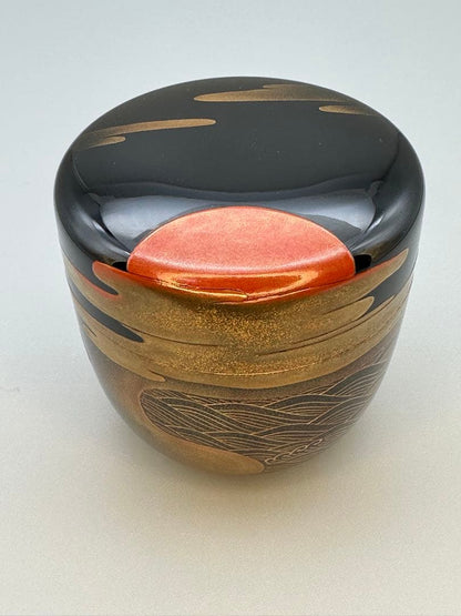 Sunrise Maki-e Natsume Tea Caddy by Shotoukei - Gold Lacquer with Vermilion Sun