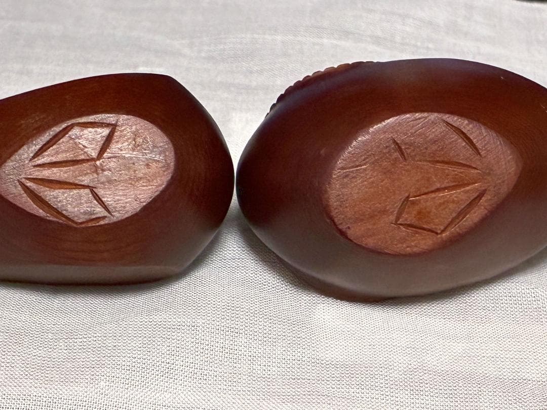 Suzuki Jinshi Hida Takayama Ittobori Mandarin Duck Pair — Ichii Yew Wood, Oshidori Kogo, Tomobako