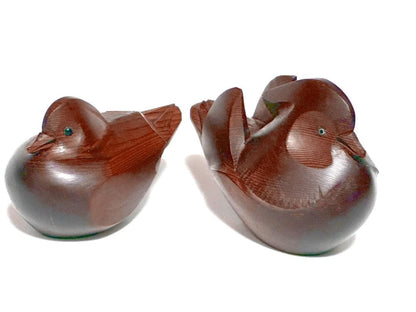 Suzuki Jinshi Hida Takayama Ittobori Mandarin Duck Pair — Ichii Yew Wood, Oshidori Kogo, Tomobako