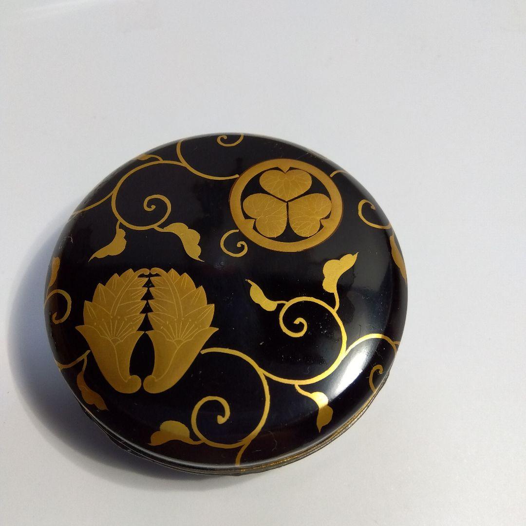 Kyoto Maki-e Kogo Incense Container - Gold Aoi-Mon & Lotus with Signed Box