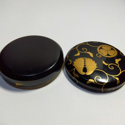 Kyoto Maki-e Kogo Incense Container - Gold Aoi-Mon & Lotus with Signed Box