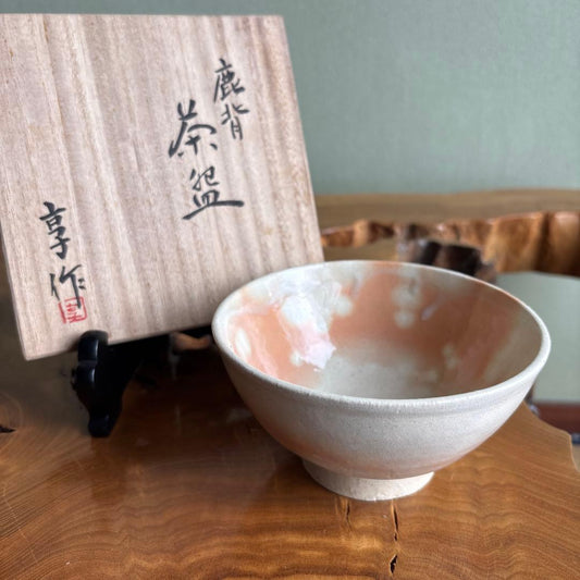 Kyo Kanoko-gata Chawan — Blush Pink Glaze Tea Bowl, Deer-Back Pattern, Tomobako