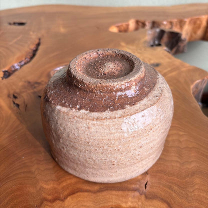 Hagi-Yaki Tea Bowl by Masamine Kiln | Odaka Shoho | Warm Pink Crackle Glaze | Matcha Bowl with Signed Box