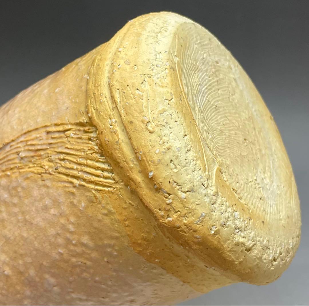 Hagi Ware Ear-Handled Vase by Saka Koraizaemon XII, Himehagi Glaze Hanaire with Signed Tomobako