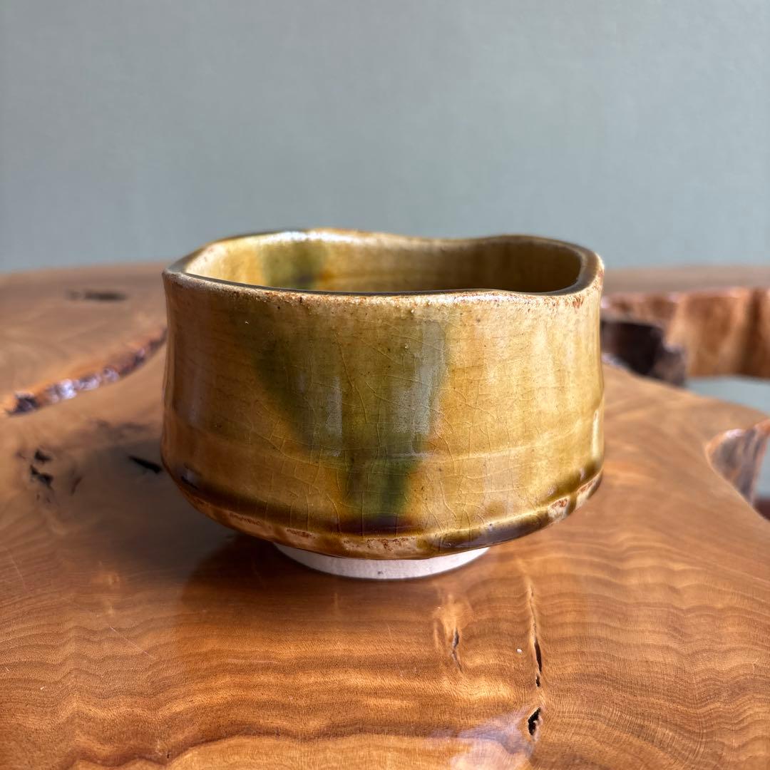 Mino Ware Bugaku Chawan by Ando Shoho - Ki-Seto Amber Green Tea Bowl