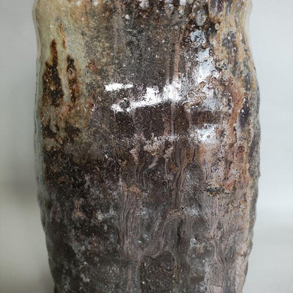 Sakamoto Toshihito Iga Tabimakura Hanaire - Biidoro Ash Glaze Flower Vase