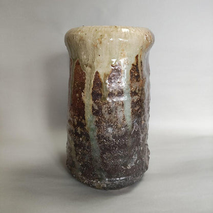 Sakamoto Toshihito Iga Tabimakura Hanaire - Biidoro Ash Glaze Flower Vase