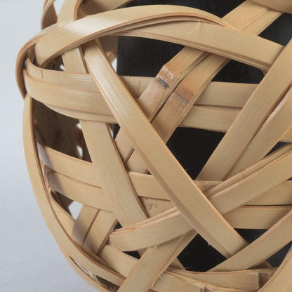 Bamboo Hanging Flower Basket by Nitten Artist Shiraishi Hakuunsai, Tomobako