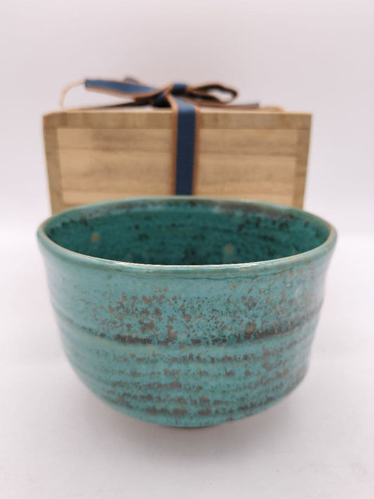 Agano Ware Tea Bowl - Copper Green Ash Glaze - 15th Gen Kumagai Koyo - Enshu Seven Kilns
