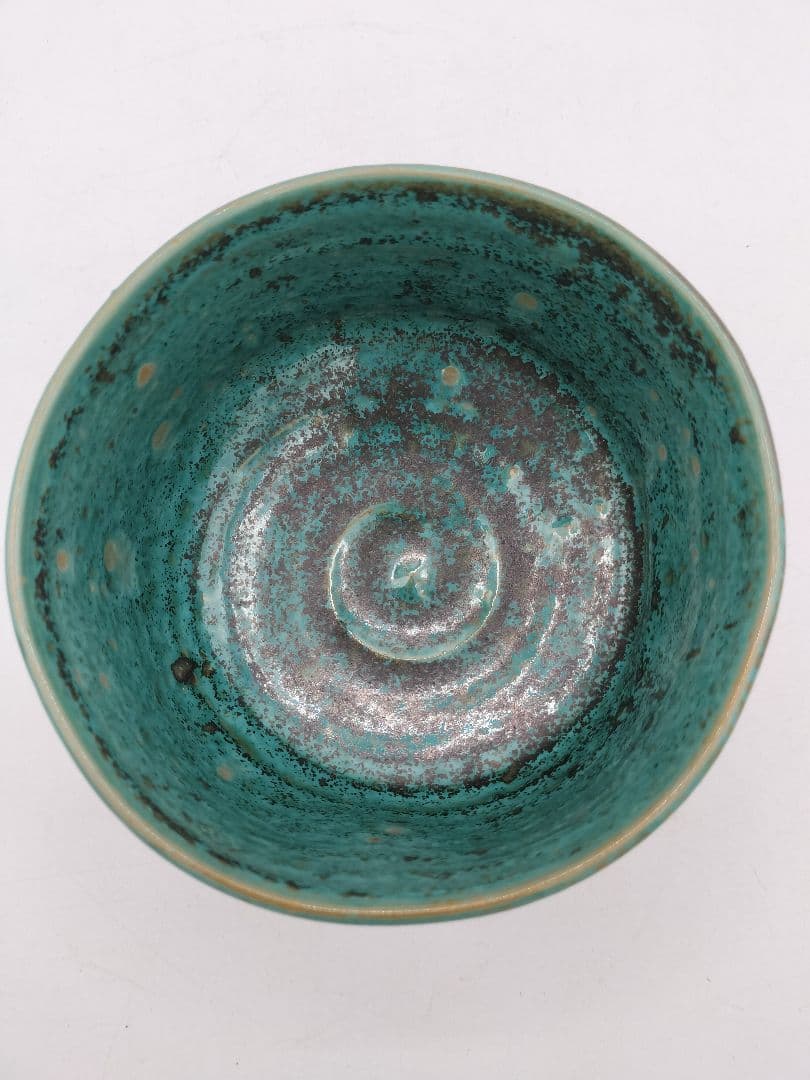 Agano Ware Tea Bowl - Copper Green Ash Glaze - 15th Gen Kumagai Koyo - Enshu Seven Kilns