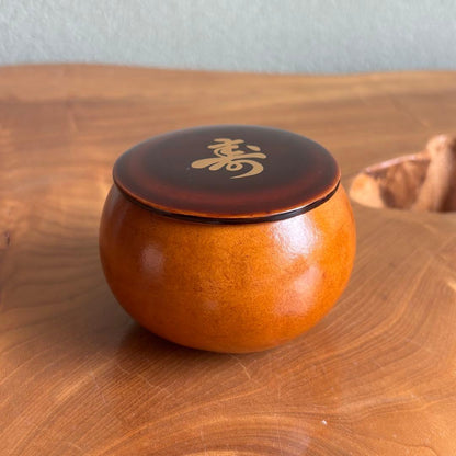 Hyōtan Chaki — Gold Kotobuki Maki-e Lacquer Lid by Zuihō, Tomobako