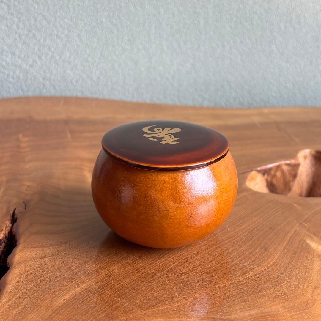 Hyōtan Chaki — Gold Kotobuki Maki-e Lacquer Lid by Zuihō, Tomobako