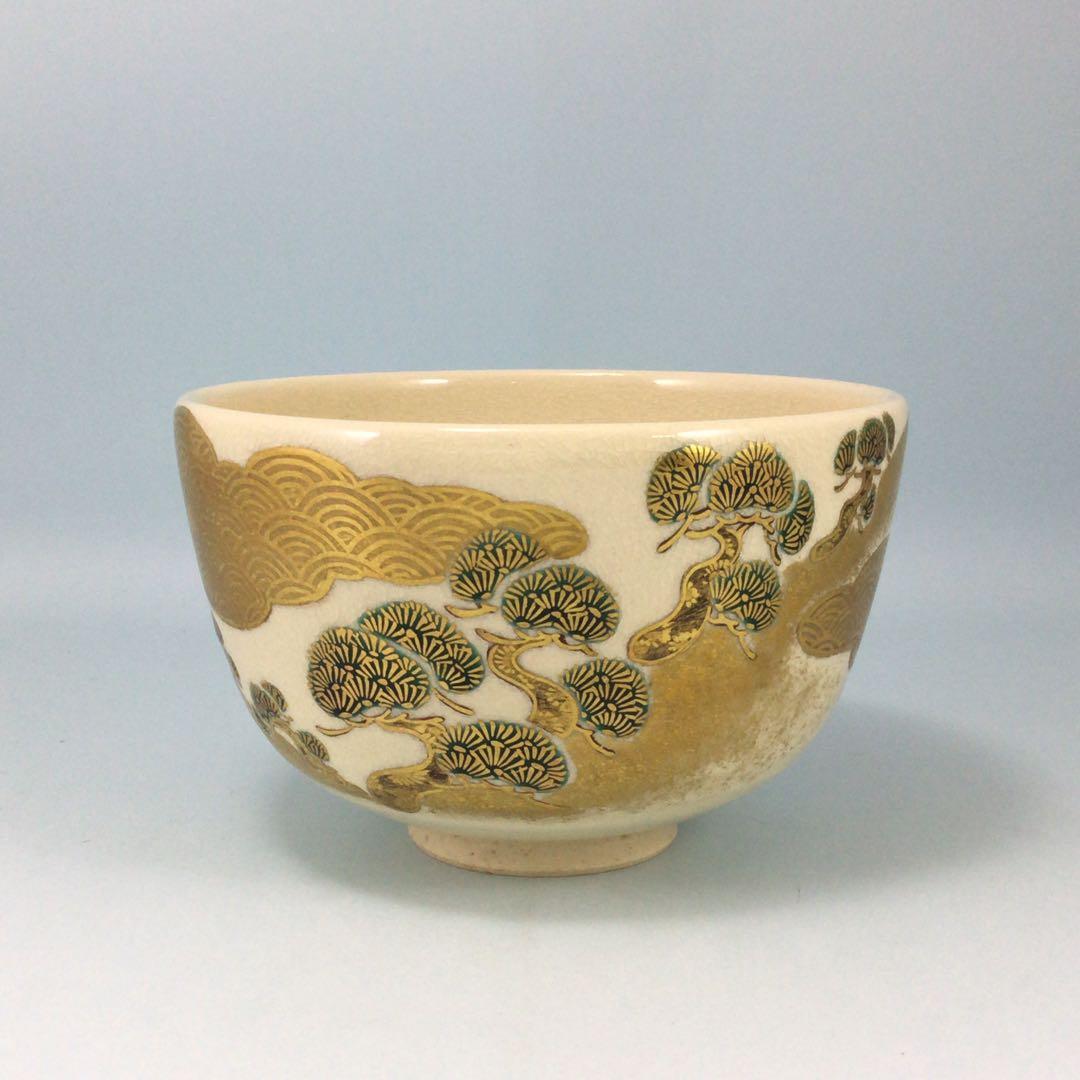Kyō-yaki Pine-and-Plum Kinsai Chawan by Sugita Shōhei, Ōban Seal — Seikanji-gama, Kyoto