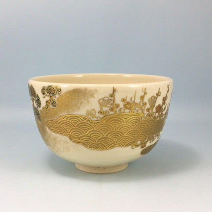 Kyō-yaki Pine-and-Plum Kinsai Chawan by Sugita Shōhei, Ōban Seal — Seikanji-gama, Kyoto