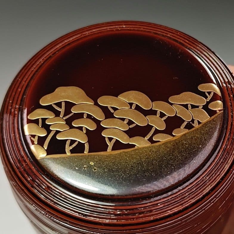 Tada Keikan Korin Pine Maki-e Natsume, Ito-me Lacquer Tea Caddy