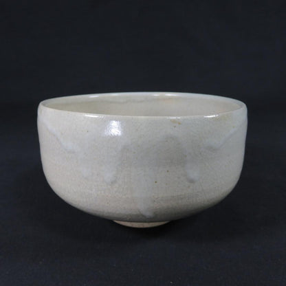 Kyoyama-yaki Calligraphy Tea Bowl by Koan — Crackle Glaze Matcha Chawan