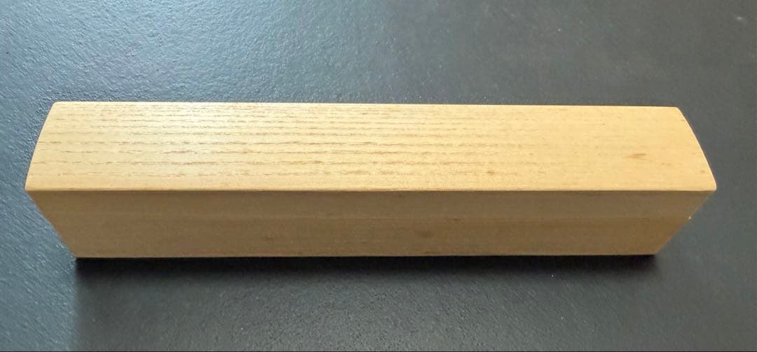 Tea Scoop by Kobayashi Taigen, Head Priest of Daitokuji Obai-in — Mei 'Toyo' (Peach Leaf), Signed Box