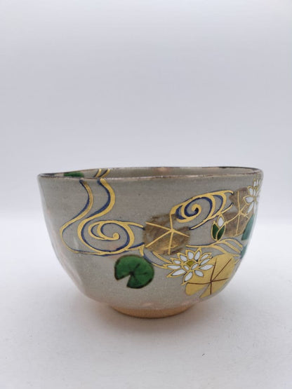 Kyoto-yaki Kenzan-style Water Lily Matcha Bowl by Ito Kaiun