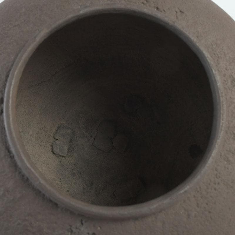 Hata Shunsai Round Iron Tea Kettle Marugata Chagama with Tomobako