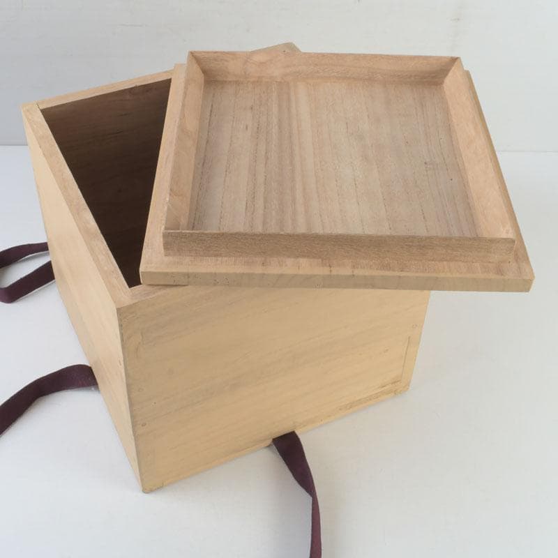 Hata Shunsai Round Iron Tea Kettle Marugata Chagama with Tomobako