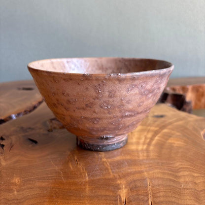 Hagi Ware Uzura-de Chawan — Quail-Hide Matcha Bowl by Keihō, Tomobako