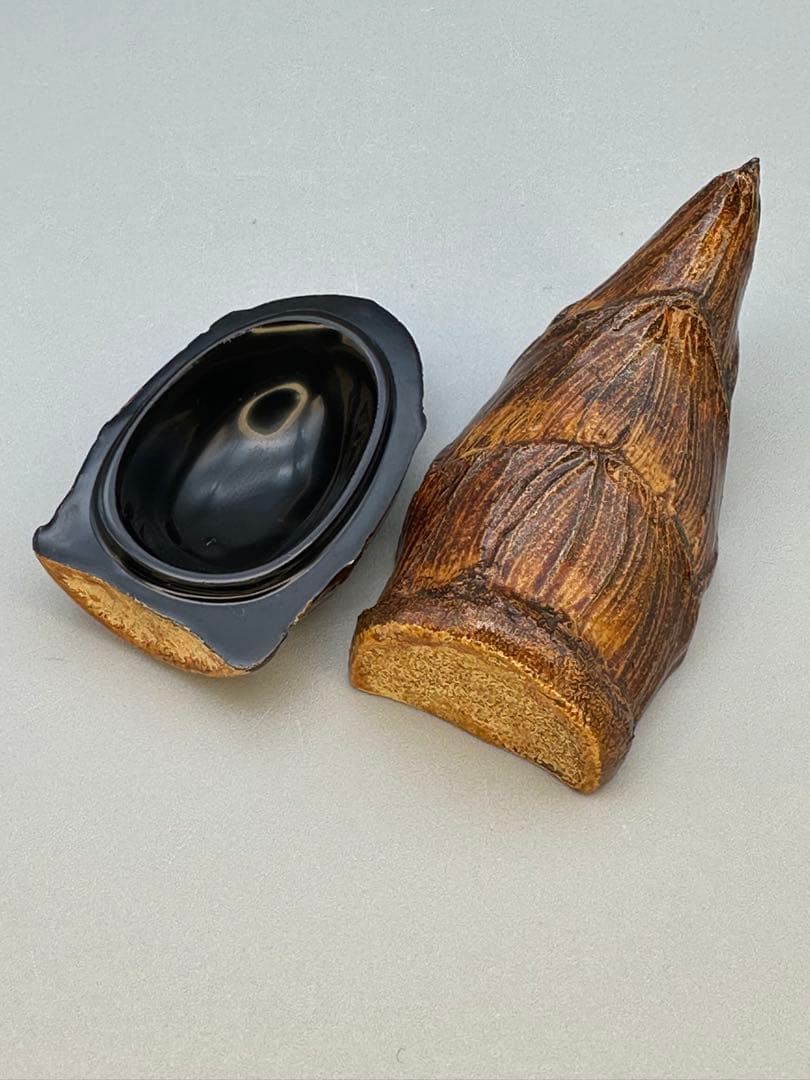 Kawagishi Hideyuki — Takenoko Kogo, Bamboo Shoot Incense Container, Signed Box