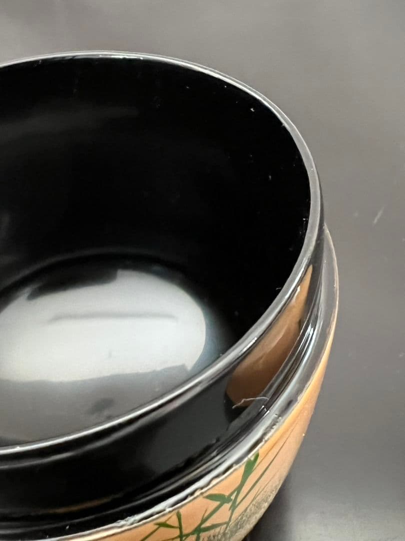 White Lacquer Damselfly Maki-e Chu-Natsume by Nakade Shoho