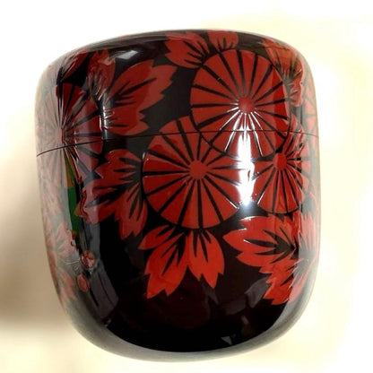 Hounsai-Konomi Red Chrysanthemum Maki-e O-Natsume Tea Caddy by Seiho