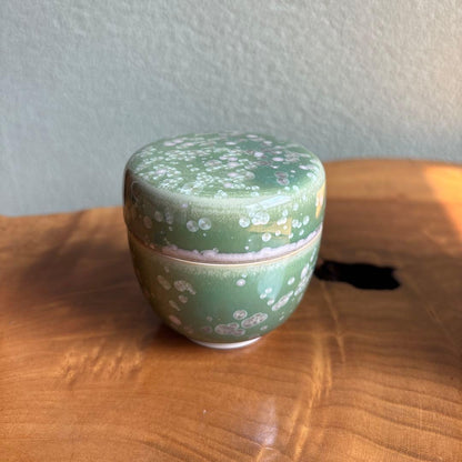 Tobe Ware Cha-ire Green Crystalline Glaze Tea Caddy by Tange Wakichi — Wako-gama, Tomobako