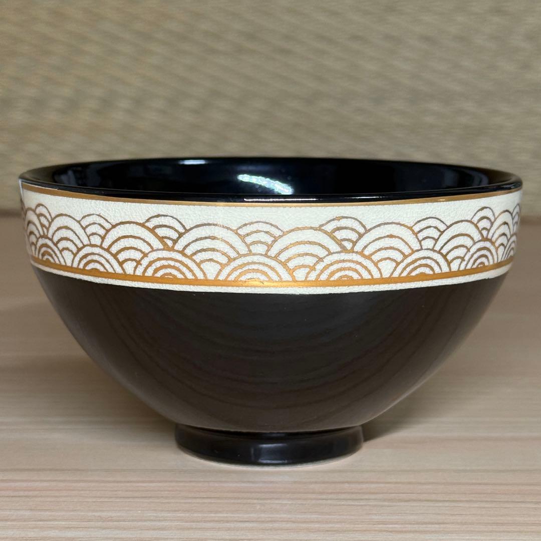 Oguri Seiho Kochi Tenmoku Tea Bowl - Seigaiha Wave Pattern Kyoto Ware Chawan