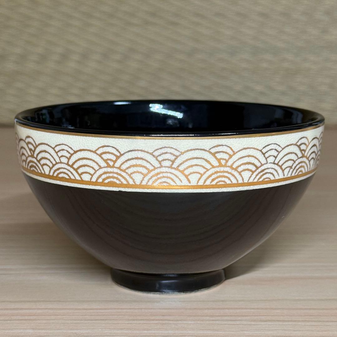 Oguri Seiho Kochi Tenmoku Tea Bowl - Seigaiha Wave Pattern Kyoto Ware Chawan