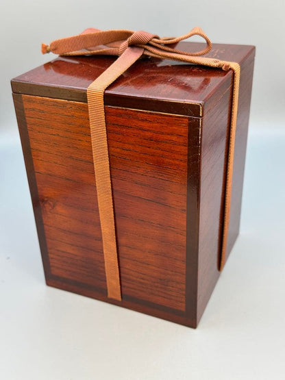 Narcissus Maki-e Lacquer Natsume by Miura Meiho - Gold Tea Caddy with Double Box