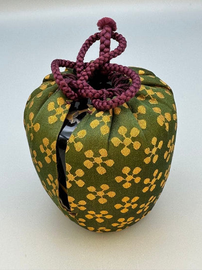 Narcissus Maki-e Lacquer Natsume by Miura Meiho - Gold Tea Caddy with Double Box