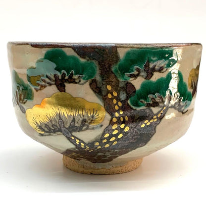 Kaga-ware Pine Tree Matcha Bowl by Kaga Zuizan, Eikyo-ni Favorite