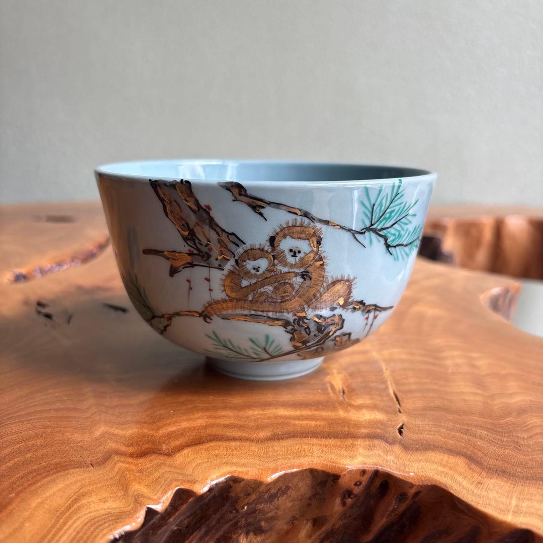 Mother Monkey Matcha Bowl by Sandai Gyokudo Kiln — Ko-Daki-Saru Iro-e on Celadon, Signed Tomobako
